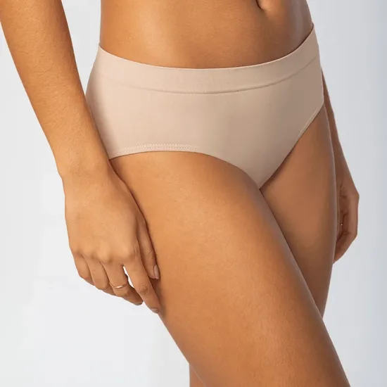 Calcinha adulto microfibra sem costura clássica Loba - bege