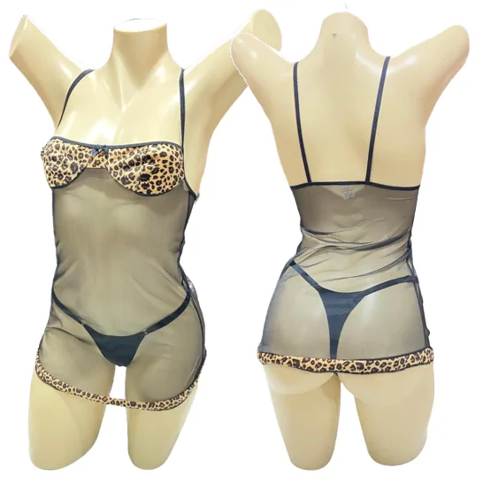 Camisola em Tule Transparente Preto com Decote e Barra em Estampa de Onça em Veludinho Sublimis